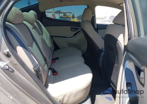 2016 Hyundai Elantra Se из США, поврежденный, VIN 5NPDH4AE8GH716881